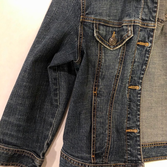 LOFT Women’s Jean Jacket - Picture 3 of 4